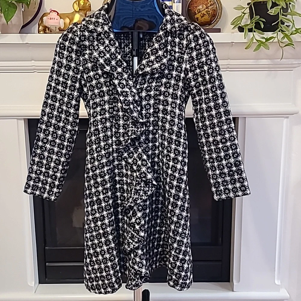 Iris And Ivy Black White Cascading Ruffle Edge Jacket Fancy Formal Pretty